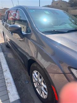 Chrysler Pacifica